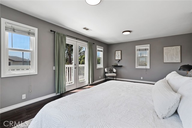715 Oceanhill Drive, Huntington Beach CA: https://media.crmls.org/medias/4348d9f5-fa50-45c1-9dc3-50e509bb4e17.jpg