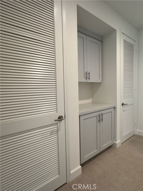 Detail Gallery Image 12 of 41 For 17532 Cameron Ln, Huntington Beach,  CA 92647 - 3 Beds | 2/1 Baths