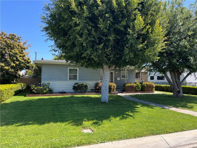 Detail Gallery Image 2 of 5 For 12842 Lemonwood Ln, Garden Grove,  CA 92840 - 3 Beds | 2 Baths