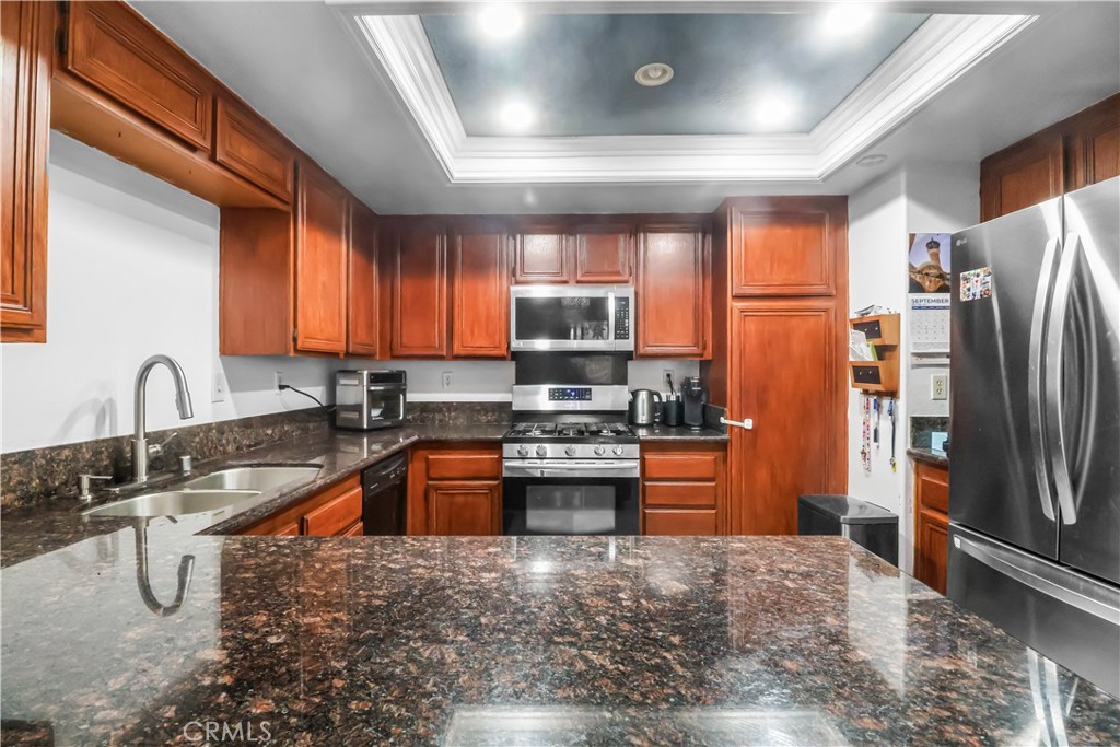 MLS #CV25240521 image #8