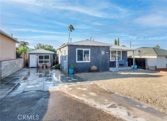 11661 Valverda Avenue, Riverside CA: https://media.crmls.org/medias/4349f220-43c0-46e0-8419-1b41901fc0d6.jpg