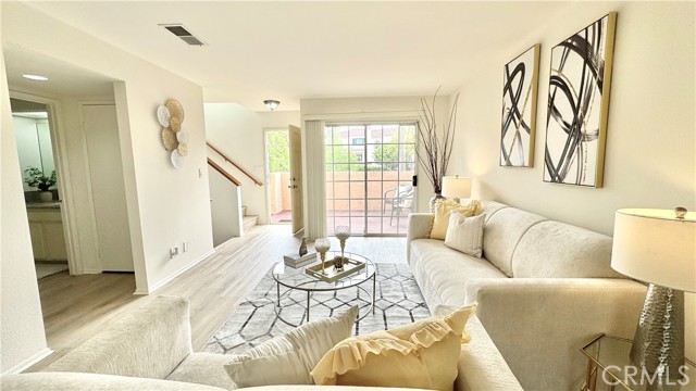 3101 Plaza Del Amo, Torrance CA: https://media.crmls.org/medias/434acfdf-b0e8-47f5-af80-eaa87505a0c1.jpg