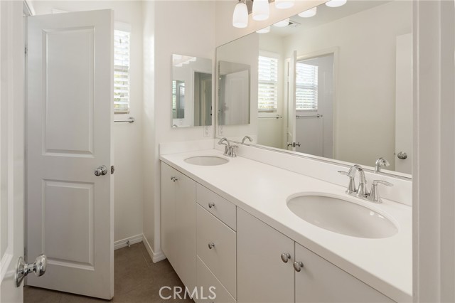 Detail Gallery Image 13 of 17 For 410 San Francisco Ct, Claremont,  CA 91711 - 3 Beds | 2/1 Baths