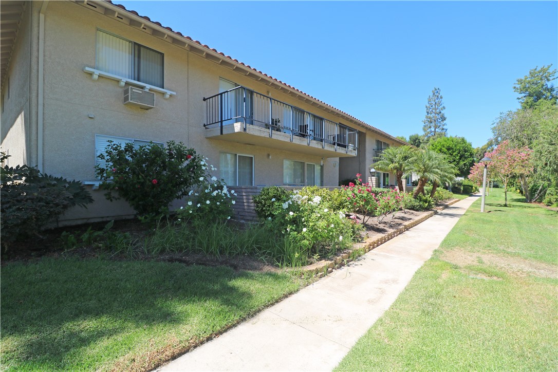 Detail Gallery Image 7 of 39 For 5348 Algarrobo 1b,  Laguna Woods,  CA 92637 - 2 Beds | 2 Baths