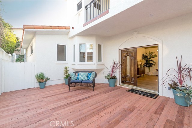 940 Rosecrans Avenue, Manhattan Beach, California 90266, 5 Bedrooms Bedrooms, ,2 BathroomsBathrooms,Residential,Sold,Rosecrans,SB17266335