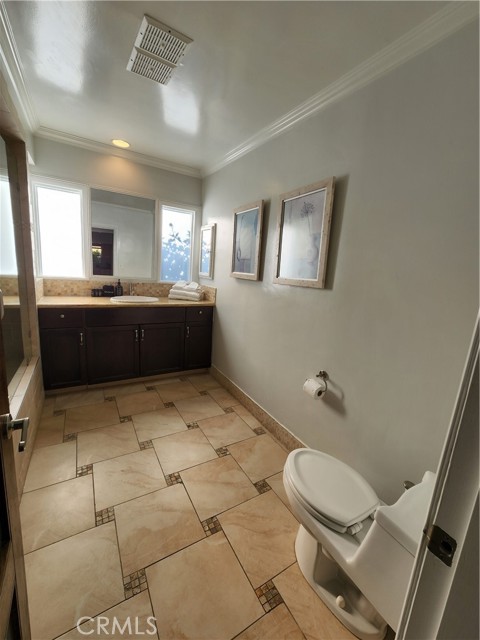 Detail Gallery Image 9 of 17 For 21549 Pacific Coast Highway, Malibu,  CA 90265 - 3 Beds | 2 Baths