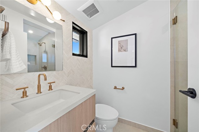 Detail Gallery Image 27 of 54 For 612 1/2 Begonia, Corona Del Mar,  CA 92625 - 2 Beds | 2/1 Baths