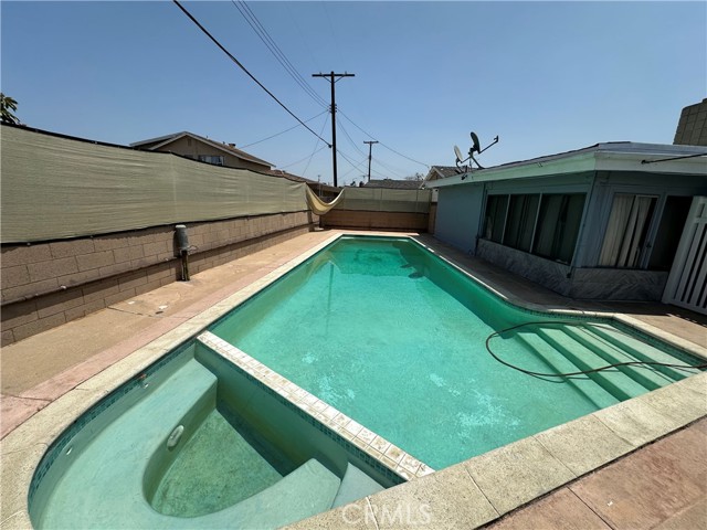 Detail Gallery Image 9 of 9 For 17321 Merit Ave, Gardena,  CA 90247 - 3 Beds | 2 Baths