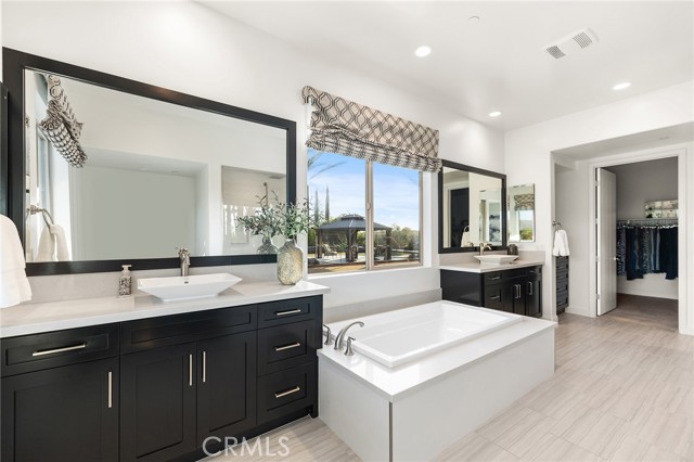 41783 Valencia Way, Temecula CA: https://media.crmls.org/medias/434d6b57-1ec0-49a7-8925-28418d3d73e5.jpg