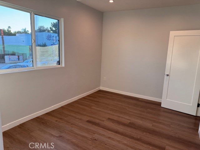 Detail Gallery Image 21 of 33 For 19421 Ventura Bld #4,  Tarzana,  CA 91356 - 2 Beds | 2 Baths