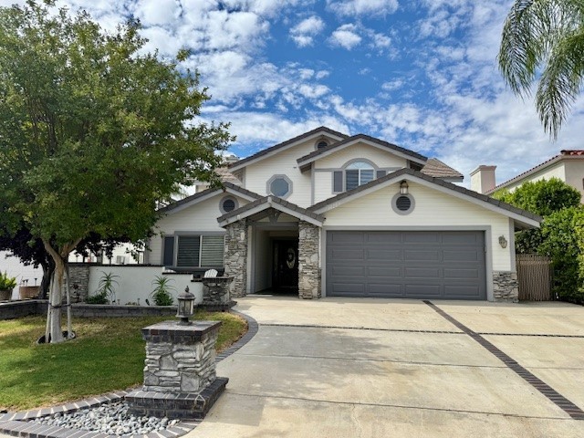 30265 Channel Way Drive, Canyon Lake CA: https://media.crmls.org/medias/434e1060-9e3c-49d9-8654-5ad0c58a3ce0.jpg