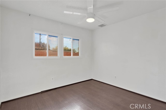 Detail Gallery Image 21 of 52 For 5728 Newbury Ave, San Bernardino,  CA 92404 - 3 Beds | 2 Baths