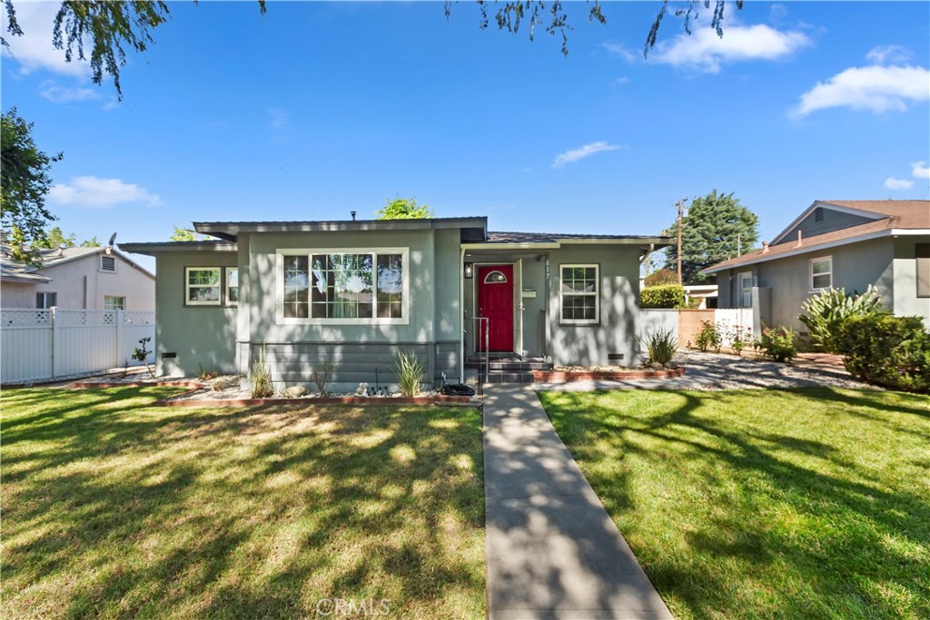 617 N Palm Avenue