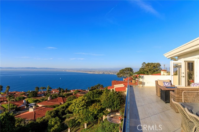 769 Via Del Monte, Palos Verdes Estates, California 90274, 4 Bedrooms Bedrooms, ,4 BathroomsBathrooms,Residential,Sold,Via Del Monte,SB23210145