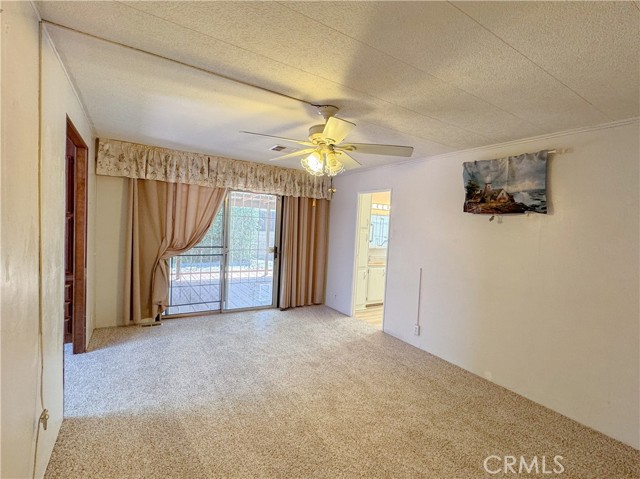Detail Gallery Image 29 of 39 For 8536 Kern Canyon #218,  Bakersfield,  CA 93306 - 3 Beds | 2 Baths