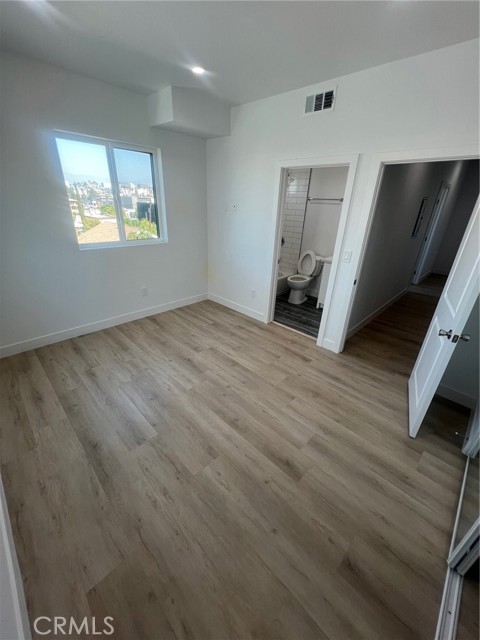 1128 Ardmore, Los Angeles CA: https://media.crmls.org/medias/434f6b7f-0e06-4088-95c4-6f1d6c28397e.jpg