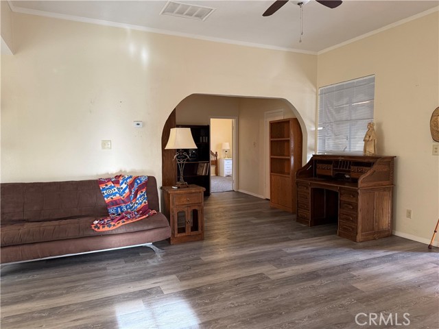 Detail Gallery Image 6 of 26 For 1108 Kings, Chowchilla,  CA 93610 - 3 Beds | 2 Baths