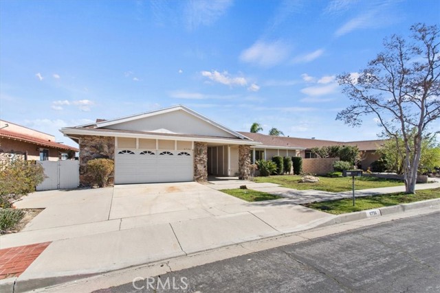 Detail Gallery Image 3 of 43 For 6736 Vickiview, West Hills,  CA 91307 - 4 Beds | 2 Baths