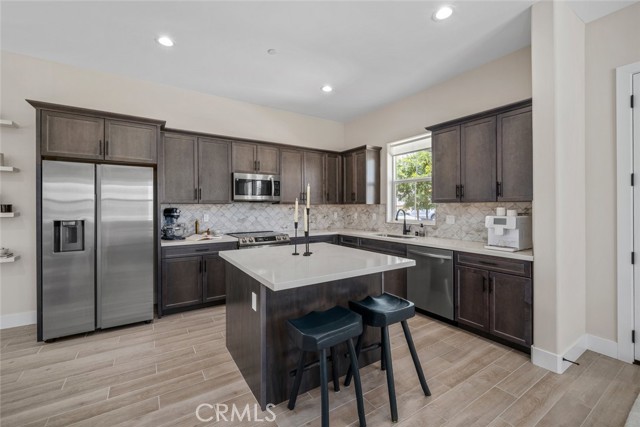 151 Earthwood Lane, San Luis Obispo CA: https://media.crmls.org/medias/434f9628-28c8-4305-9c95-82b87be88b24.jpg