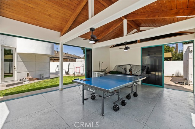 8944 Enfield, Sherwood Forest CA: https://media.crmls.org/medias/434fa0fe-b5d5-4d33-bb39-dc4770133635.jpg