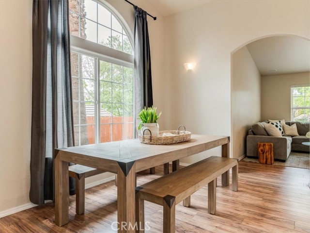 35 Aurora Way, Templeton CA: https://media.crmls.org/medias/434fd404-1907-4510-a676-adb8a9967208.jpg