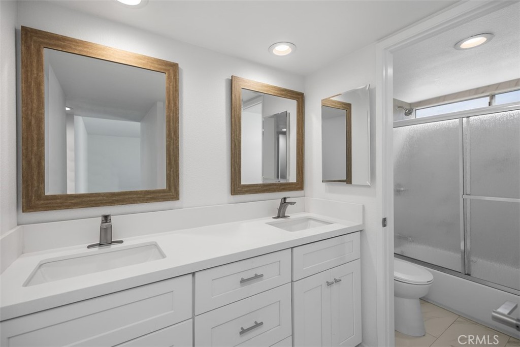 MLS #OC25198986 image #20