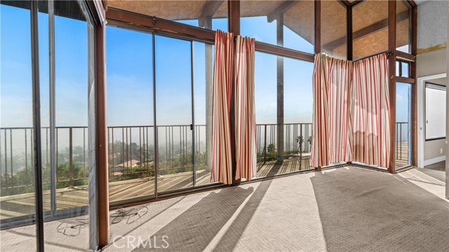Detail Gallery Image 5 of 28 For 29702 Grandpoint Ln, Rancho Palos Verdes,  CA 90275 - 4 Beds | 4 Baths