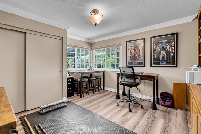 15725 Terraceview Court, Riverside CA: https://media.crmls.org/medias/4350ff37-9130-4b71-9d77-dc6506b4c9d5.jpg