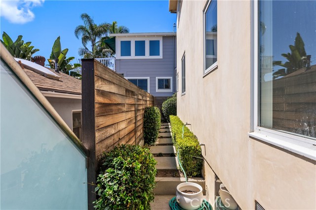 Detail Gallery Image 39 of 40 For 31685 3rd Ave, Laguna Beach,  CA 92651 - 2 Beds | 2 Baths