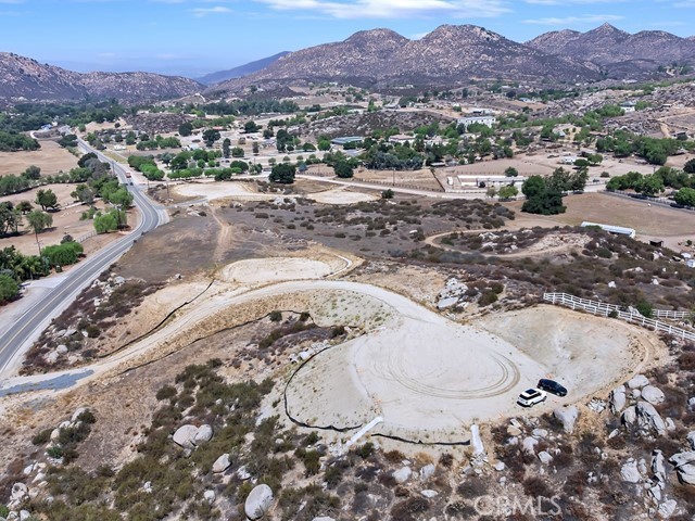 Detail Gallery Image 11 of 13 For 38662 E Benton Rd, Temecula,  CA 92592 - – Beds | – Baths