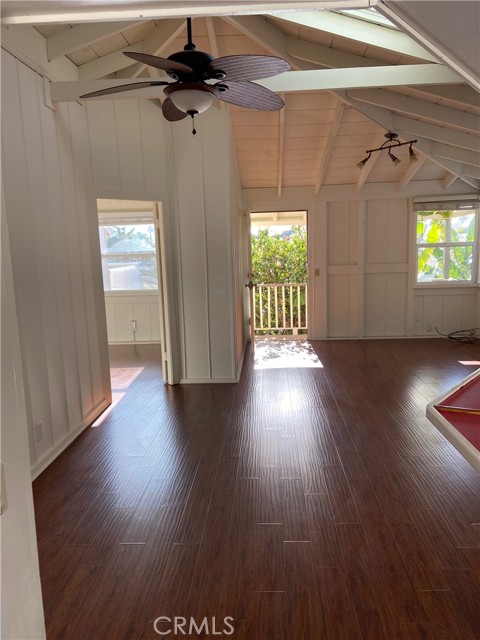 Detail Gallery Image 8 of 23 For 435 1/2 Heliotrope, Corona Del Mar,  CA 92625 - 2 Beds | 1 Baths