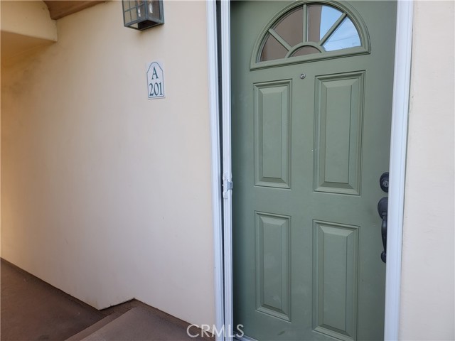 Detail Gallery Image 1 of 17 For 5500 Torrance Bld #A201,  Torrance,  CA 90503 - 3 Beds | 2 Baths