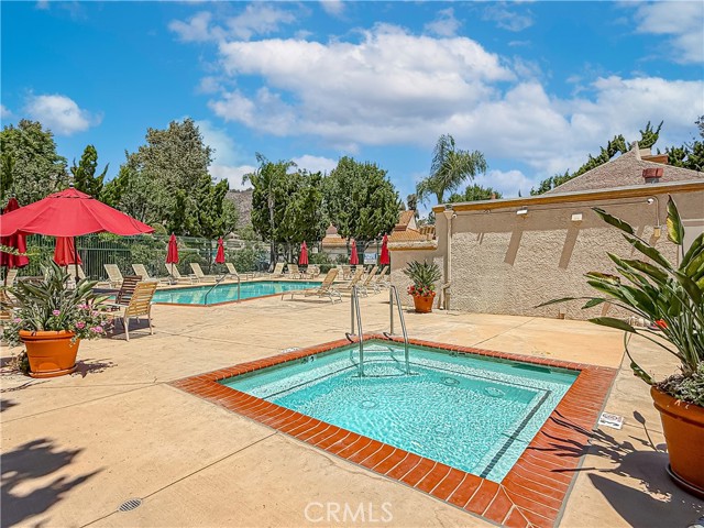 450 Country Club Drive, Simi Valley CA: https://media.crmls.org/medias/4351f6c2-ea53-4b17-929d-661767d1918e.jpg