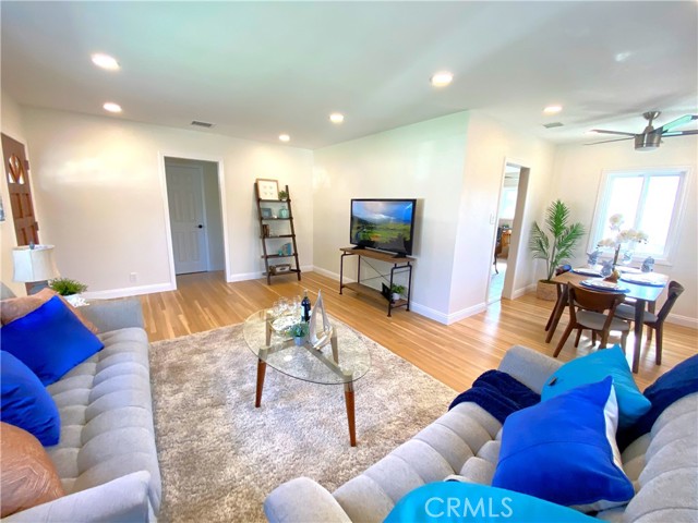 2806 Spreckels Lane, Redondo Beach, California 90278, 3 Bedrooms Bedrooms, ,2 BathroomsBathrooms,Residential,Sold,Spreckels,SB22003086