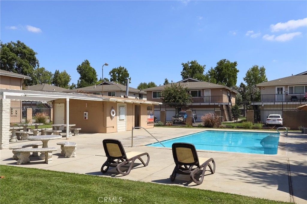 MLS #WS25216940 image #10