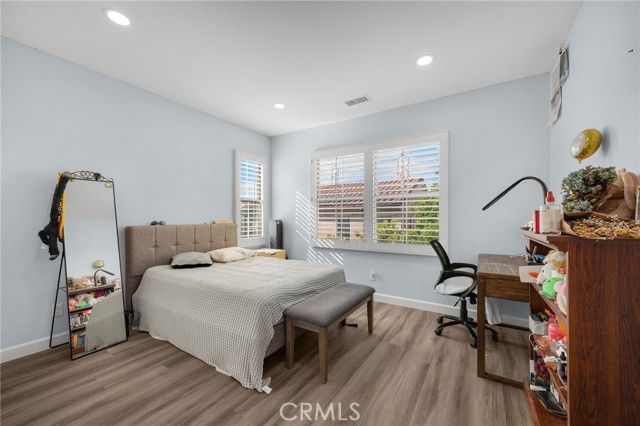 Image 32 of 47 For 78 Melville