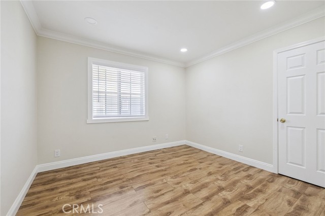 2104 Crenshaw Boulevard, Los Angeles CA: https://media.crmls.org/medias/43556922-ba97-4208-b38c-563189e79e4b.jpg