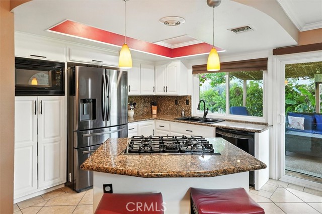 19654 Delight Street, Canyon Country CA: https://media.crmls.org/medias/43559dd5-8556-47b6-9bd3-3f46fb34e6fd.jpg