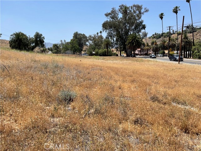 16 Riverside Drive, Lake Elsinore, California 92530, ,Land,For Sale,16 Riverside Drive,CRSW22090993