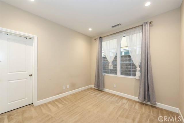 Detail Gallery Image 20 of 28 For 52 Open Range, Irvine,  CA 92602 - 4 Beds | 3 Baths