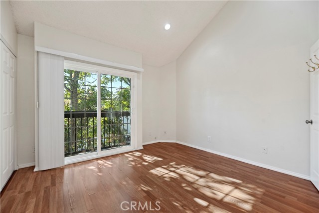 Detail Gallery Image 31 of 46 For 147 W Acacia Avenue Unit#104, Glendale,  CA 91204 - 2 Beds | 2/1 Baths