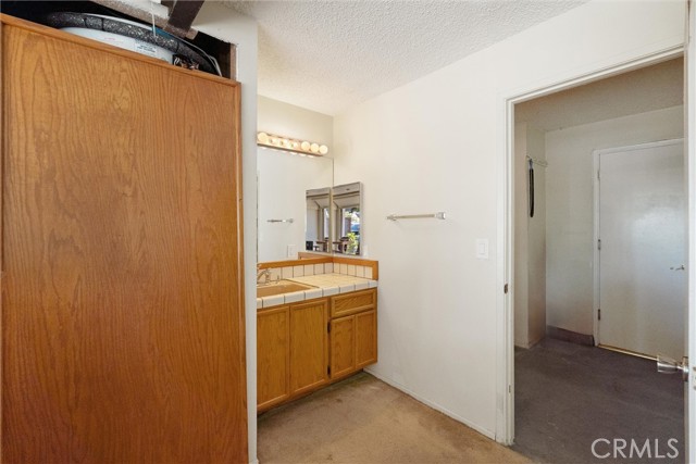 152 Ventana Court, Thousand Oaks CA: https://media.crmls.org/medias/4356bde3-5037-4c37-95a9-56bf8b4cb53e.jpg