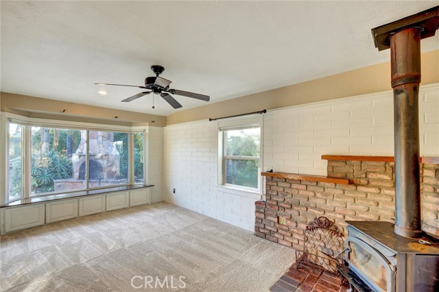 Detail Gallery Image 13 of 45 For 2428 Hutchison St, Vista,  CA 92084 - 3 Beds | 2/1 Baths