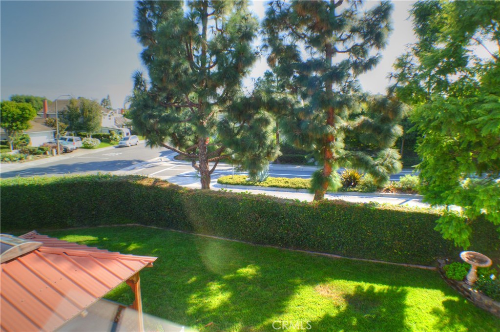 https://media.crmls.org/medias/43574f60-337c-407c-849c-9210f8bcebd9.jpg?preset=X-Large