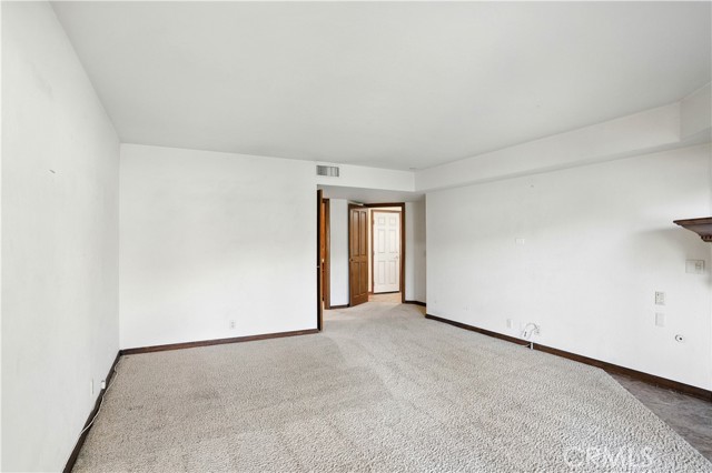 Detail Gallery Image 17 of 59 For 38285 Oaktree, Murrieta,  CA 92562 - 2 Beds | 2/1 Baths