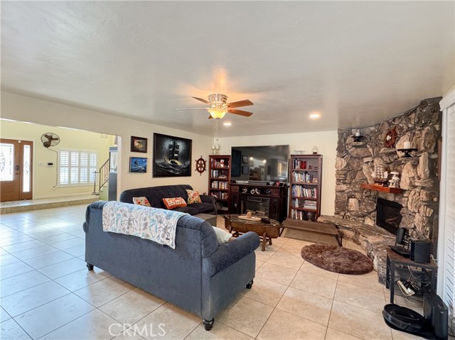Detail Gallery Image 11 of 50 For 7207 Briar Ridge Ct, Bakersfield,  CA 93308 - 3 Beds | 2 Baths