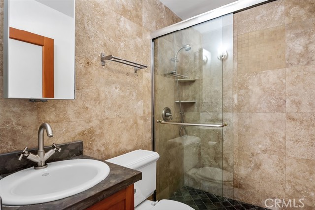 Detail Gallery Image 23 of 23 For 3316 Crest Dr, Manhattan Beach,  CA 90266 - 3 Beds | 3/1 Baths