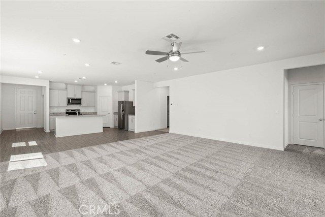 Detail Gallery Image 4 of 17 For 42490 Isla Ct, Indio,  CA 92220 - 4 Beds | 2 Baths