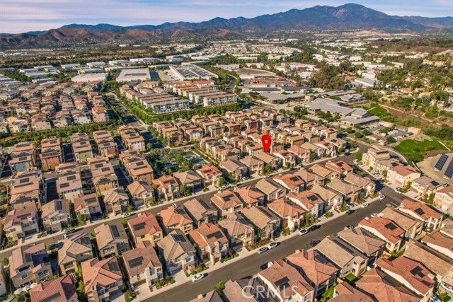 670 Athos, Lake Forest CA: https://media.crmls.org/medias/4358dce7-2d81-4bb0-a3a9-1c07b36bbaaf.jpg