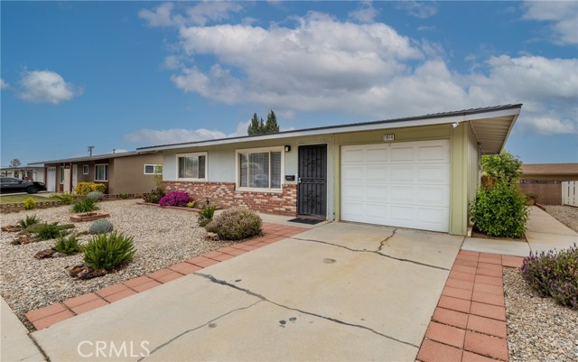 Detail Gallery Image 3 of 22 For 11914 4th St, Yucaipa,  CA 92399 - 2 Beds | 1 Baths